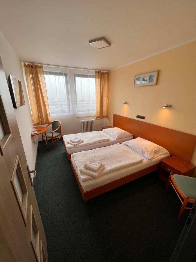 Hotel Labe Litoměřice Zewnętrze zdjęcie