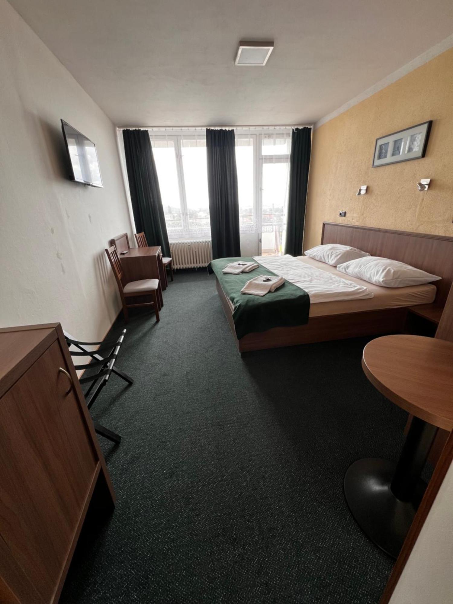 Hotel Labe Litoměřice Zewnętrze zdjęcie